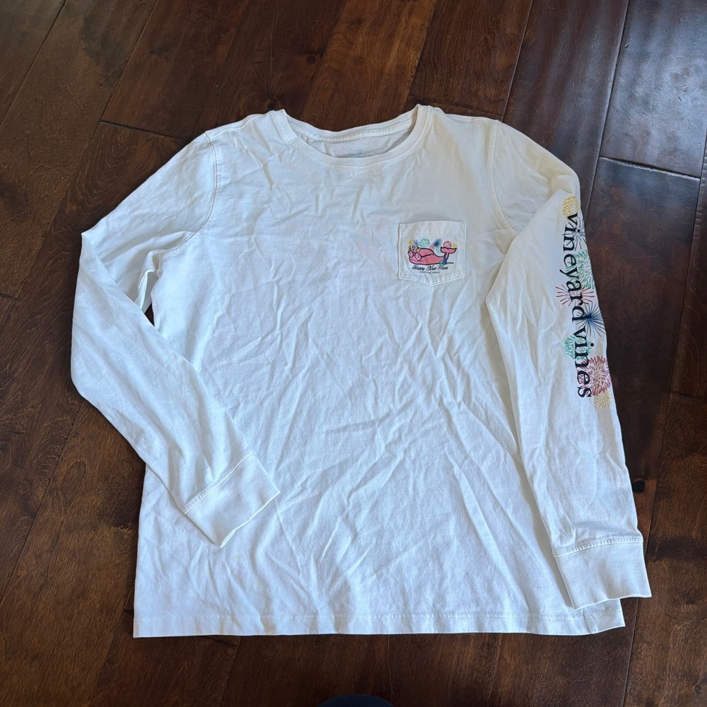 Vineyard Vines Mens M White Happy New Year 2021 Long Sleeve Pocket T-Shirt